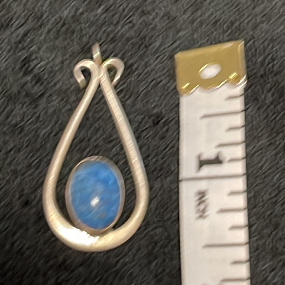 Sterling Silver Pendant - Picture 4 of 6